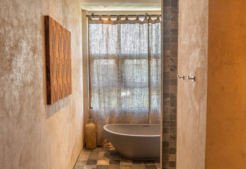 Leasehold - Elegant 6-Bedroom Luxury Villa with Private Pool in Nyanyi, Tabanan, Bali