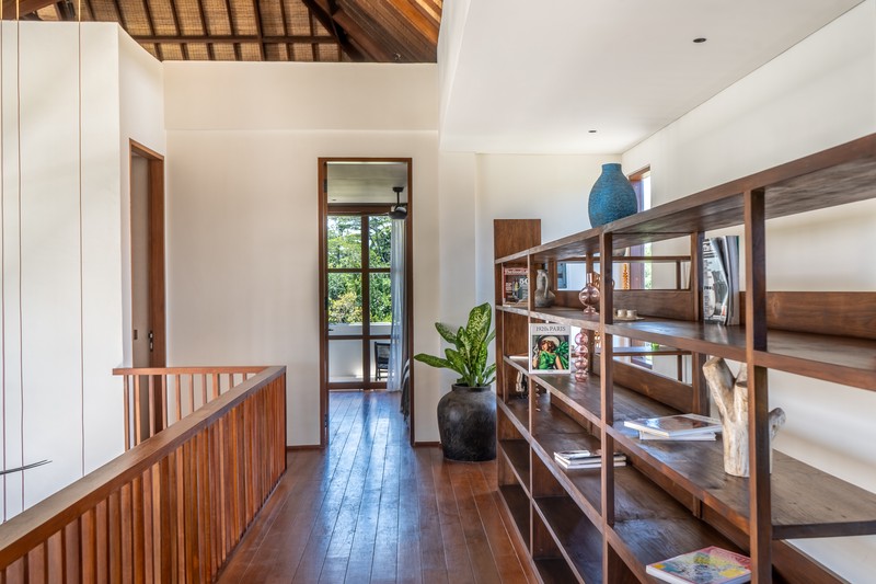 Leasehold - Elegant 6-Bedroom Luxury Villa with Private Pool in Nyanyi, Tabanan, Bali