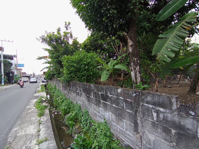 Lahan Premium & Langka, Kavling Strategis 413 Meter Persegi Cocok untuk Kost Eksklusif/Bisnis, Condongcatur, Depok, Sleman