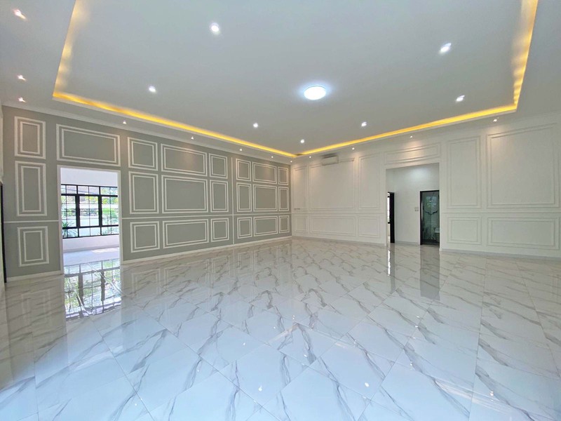 Dijual Rumah Mewah siap huni di Cilandak