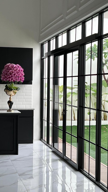 Dijual Rumah Mewah siap huni di Cilandak