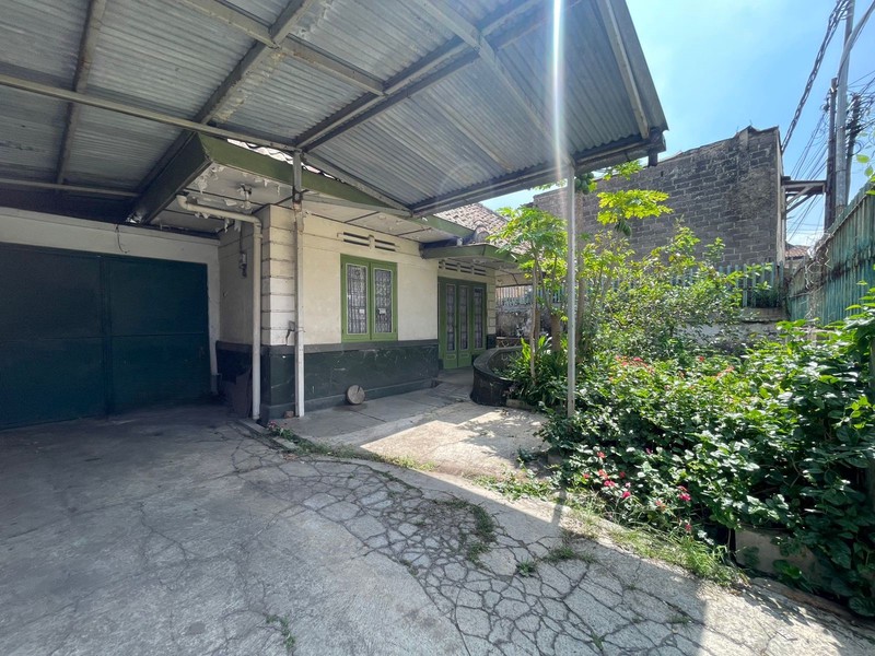 Rumah Tengah Kota dekat 23 Paskal Shopping Center Bandung