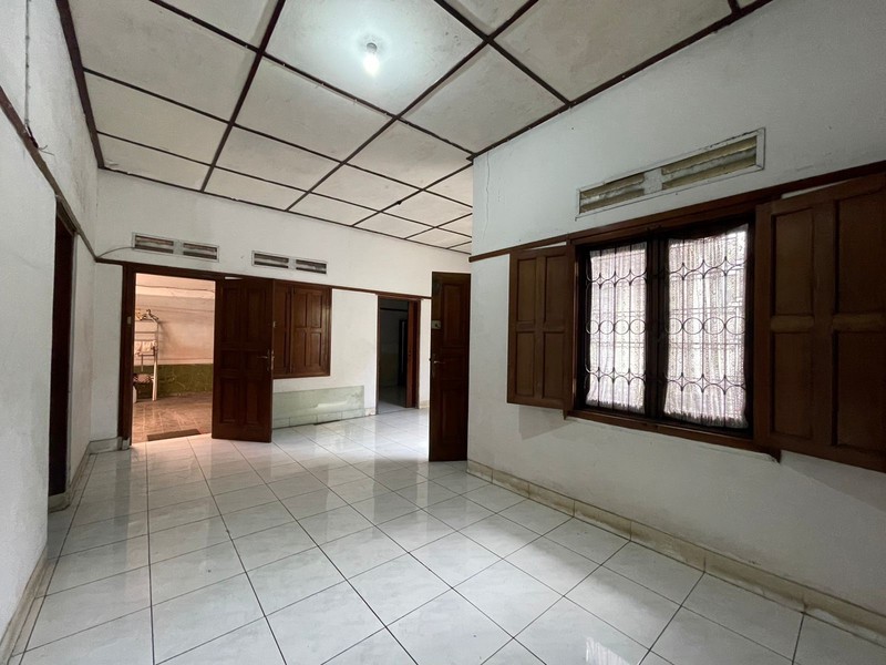 Rumah Tengah Kota dekat 23 Paskal Shopping Center Bandung