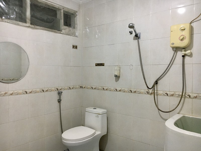 Dijual Rumah di Jalan Cendrawasih Raya, Cengkareng Barat