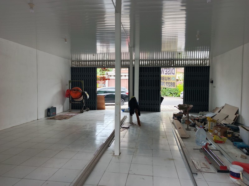 Disewakan Ruko Luas & Strategis di Wedomartani, Ngemplak, Sleman Area Berkembang Pesat Sleman