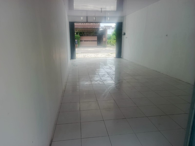 Disewakan Ruko Luas & Strategis di Wedomartani, Ngemplak, Sleman Area Berkembang Pesat Sleman