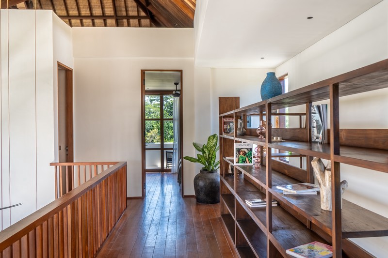 Leasehold - Elegant 6-Bedroom Luxury Villa with Private Pool in Nyanyi, Tabanan, Bali