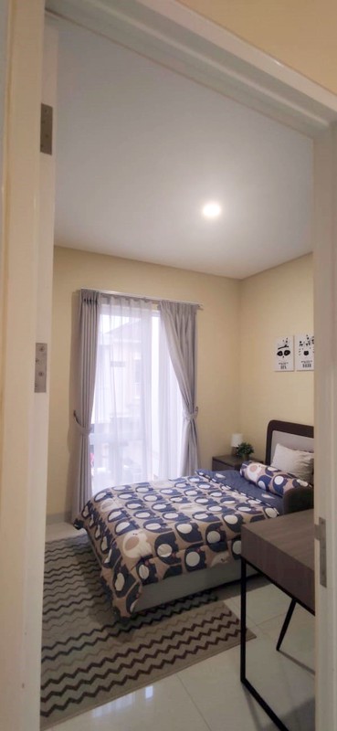 Rumah di Paradise Resort Cluster THE BAY, 2 Lantai, Full Furniture, SIAP HUNI !!!