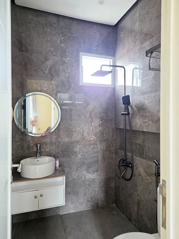 Rumah di Paradise Resort Cluster THE BAY, 2 Lantai, Full Furniture, SIAP HUNI !!!