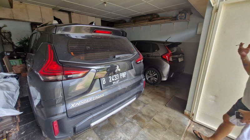 Dijual Rumah Lama Lokasi Strategis Di Jl. Cempaka Putih Tengah, Jakarta Pusat