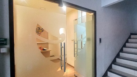 Strategic Retail Space - Ruko di Kebayoran Baru