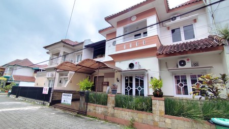 Investasi Cerdas Dijual Homestay Aktif Hunian Mewah 2 Lantai Dekat Ring Road & JCM, Sendangadi, Mlati, Sleman 