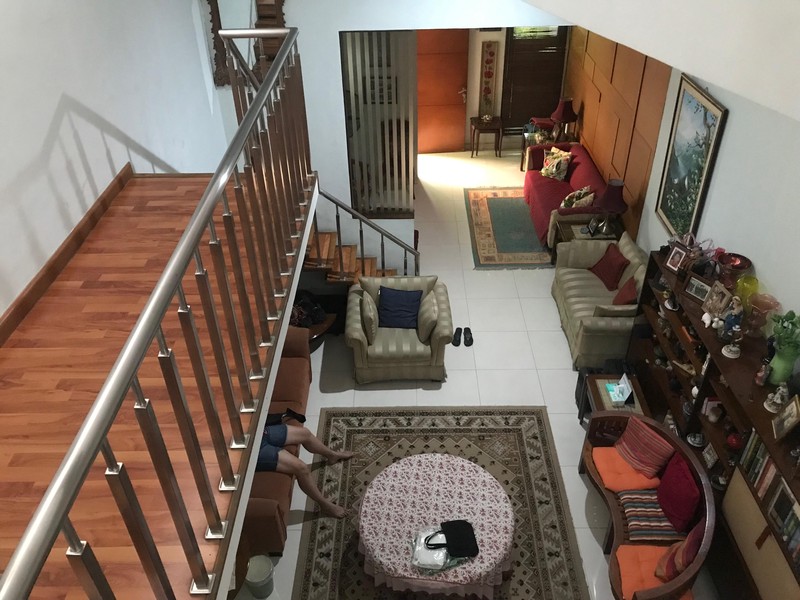 Dijual Rumah Lokasi Strategis Di Jl. Bona Indah, Lebak Bulus, Cilandak, Jakarta Selatan