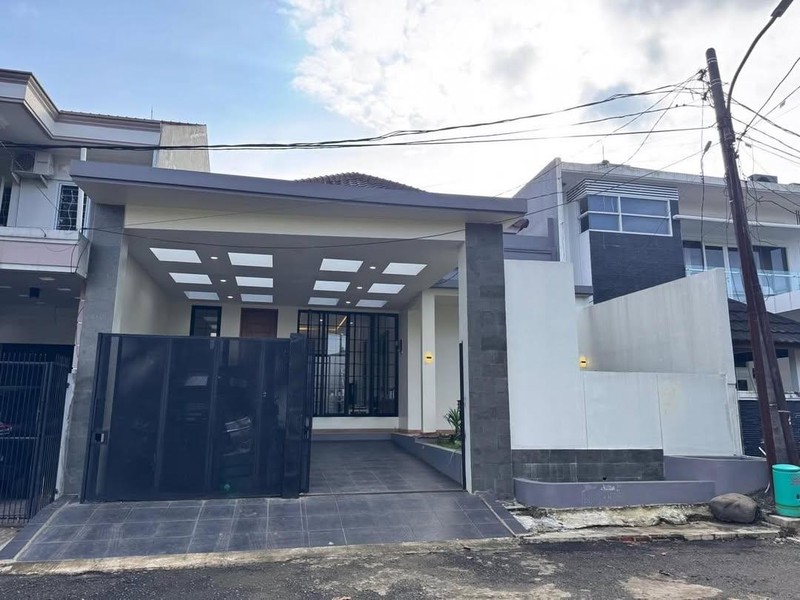 Rumah full renovasi konsep modern minimalis di Villa Melati Mas