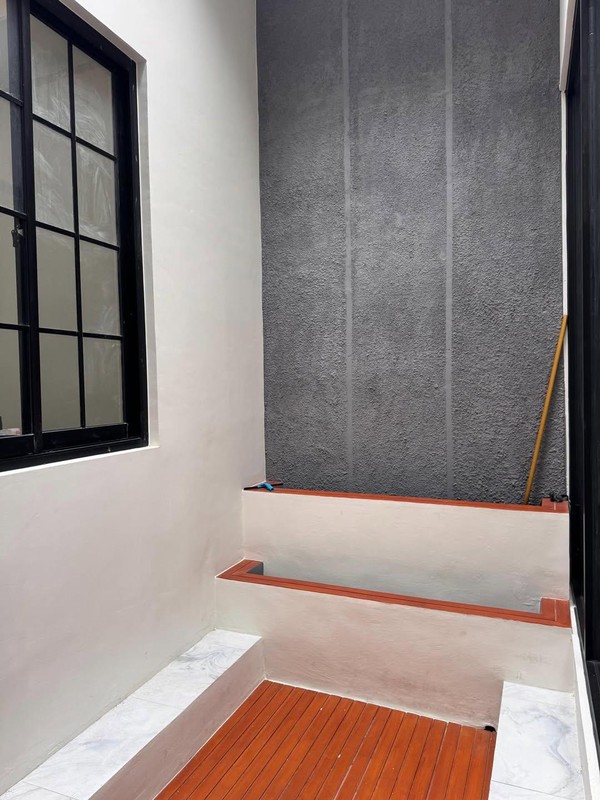 Rumah full renovasi konsep modern minimalis di Villa Melati Mas