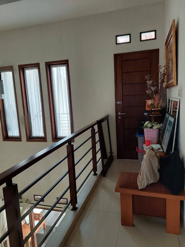Rumah Mewah 2 Lantai di Bintaro - LT 315m2, Halaman Luas & Siap Huni (Nego)