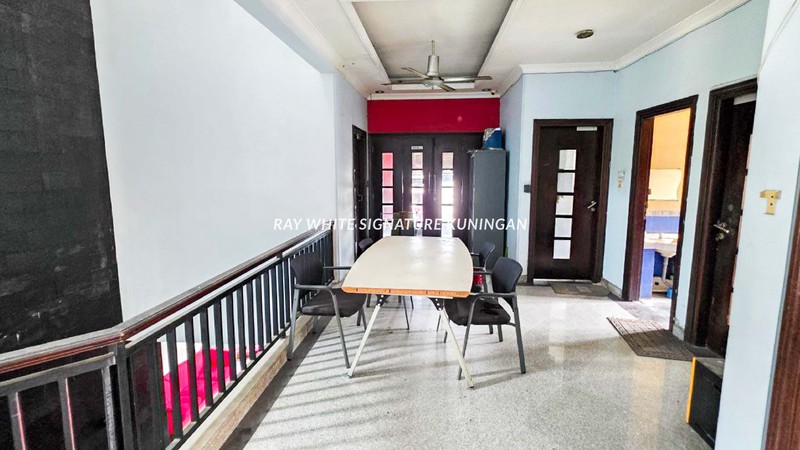 Rumah Posisi Hook di Jl Kayu Mas Selatan Pulo Gadung