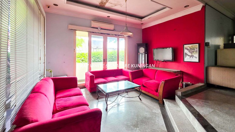 Rumah Posisi Hook di Jl Kayu Mas Selatan Pulo Gadung