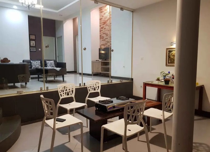 Rumah Tinggal 2 Tingkat, Di Duren Sawit Jak-Tim