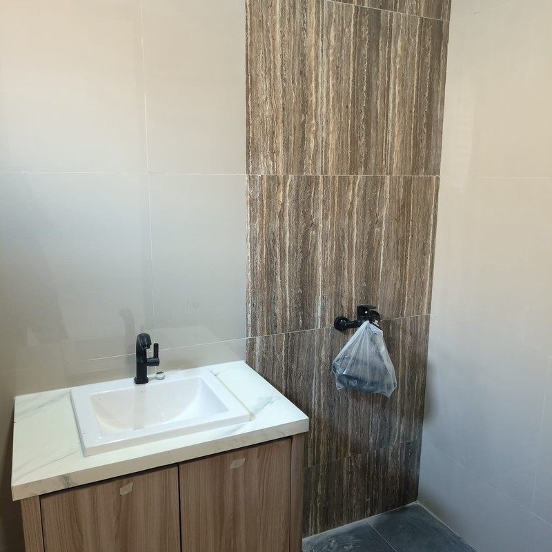 Jual Rumah Grand Pakuwon Cluster North Victoria Tandes Surabaya Barat