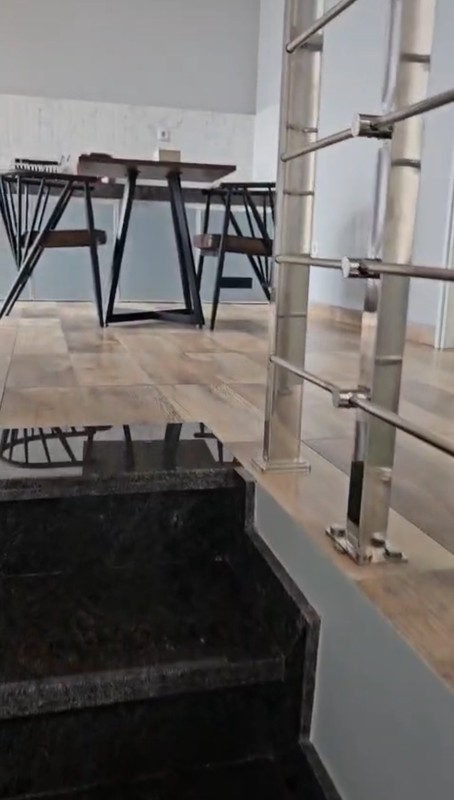 Dijual 1200 m2 Private Pool Rumah Villa Taman Dayu Ciputra Golf Pandaan Jatim - Cluster Sagamore Hills- Semi Furnished - Garasi Carport 11 Mobil Luas - Best View -Lokasi Bagus- Udara Sejuk - Taman Asr