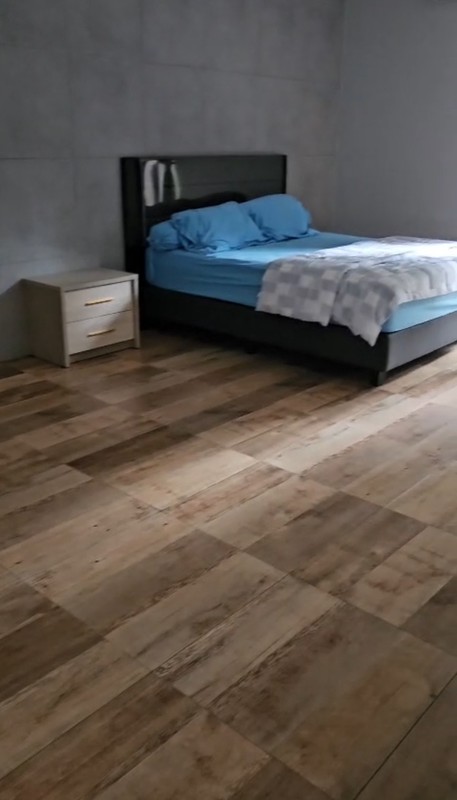 Dijual 1200 m2 Private Pool Rumah Villa Taman Dayu Ciputra Golf Pandaan Jatim - Cluster Sagamore Hills- Semi Furnished - Garasi Carport 11 Mobil Luas - Best View -Lokasi Bagus- Udara Sejuk - Taman Asr