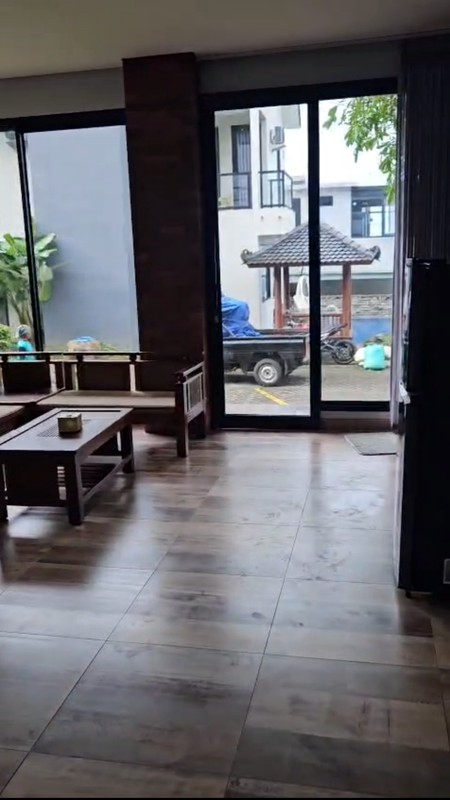 Dijual 1200 m2 Private Pool Rumah Villa Taman Dayu Ciputra Golf Pandaan Jatim - Cluster Sagamore Hills- Semi Furnished - Garasi Carport 11 Mobil Luas - Best View -Lokasi Bagus- Udara Sejuk - Taman Asr