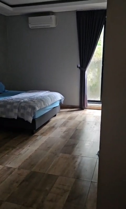 Dijual 1200 m2 Private Pool Rumah Villa Taman Dayu Ciputra Golf Pandaan Jatim - Cluster Sagamore Hills- Semi Furnished - Garasi Carport 11 Mobil Luas - Best View -Lokasi Bagus- Udara Sejuk - Taman Asr