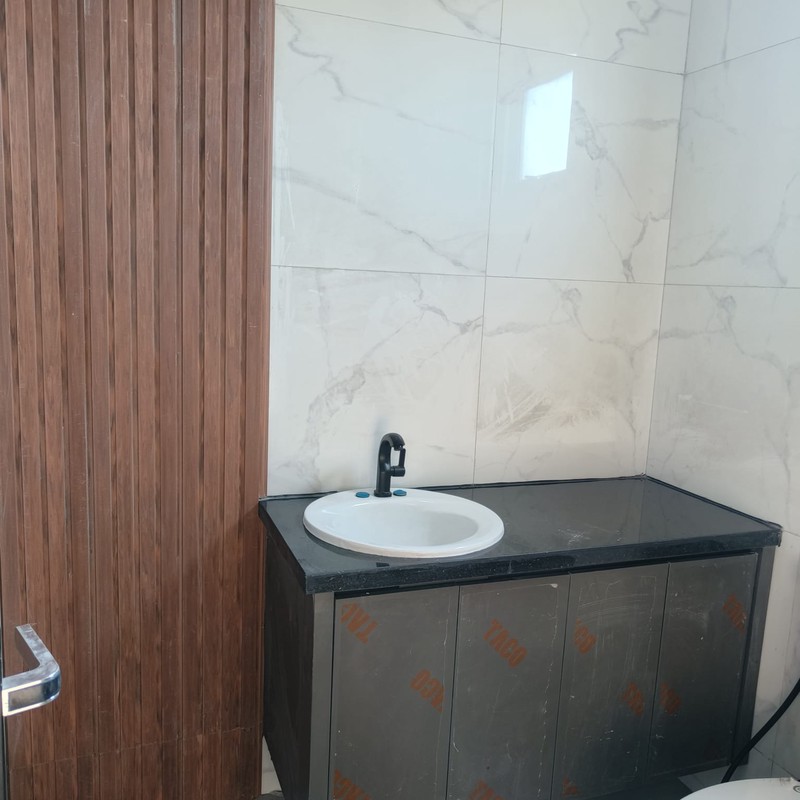 Jual Rumah Cantik 2 Lantai Siap Huni Grand Pakuwon North Victoria Surabaya Barat