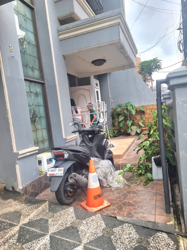 Rumah Bagus Di Jl Tebet Barat Dalam Jakarta Selatan