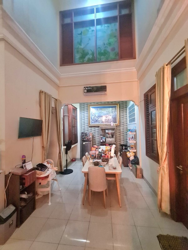 Rumah Bagus Di Jl Tebet Barat Dalam Jakarta Selatan