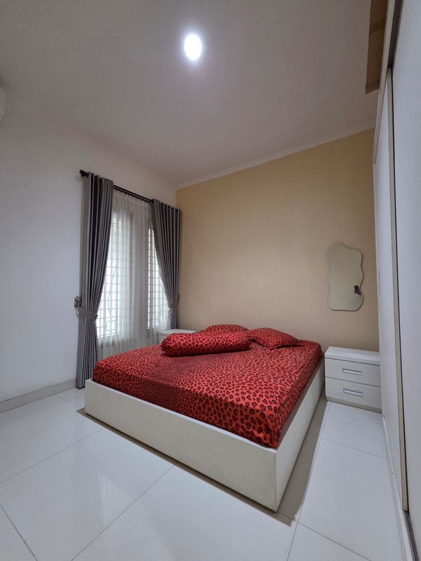 Rumah Cantik bagus siap huni Bintaro Jaya