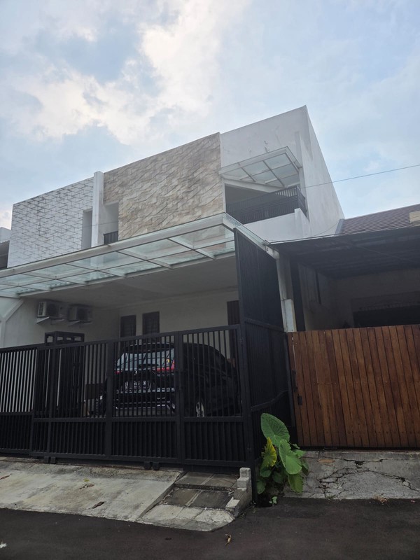 Rumah Cantik bagus siap huni Bintaro Jaya