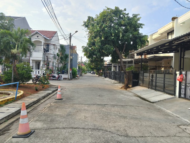 Rumah Gading  Arcadia, Kelapa Gading Luas 6x18m2