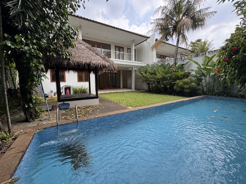 Luxury House for Rent in Kemang - Prime Location, Private Pool & Garden | Ideal for Expat Living
