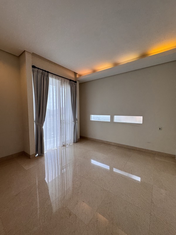 Luxury House for Rent in Kemang - Prime Location, Private Pool & Garden | Ideal for Expat Living