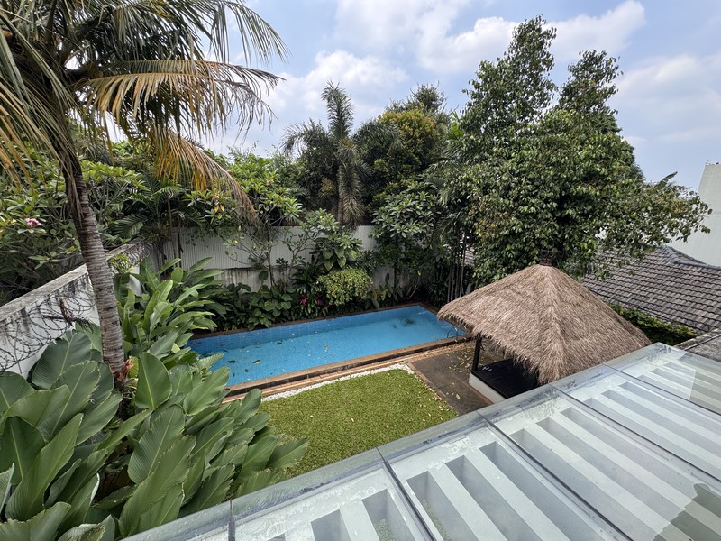 Luxury House for Rent in Kemang - Prime Location, Private Pool & Garden | Ideal for Expat Living