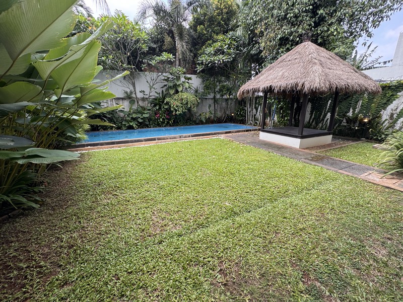 Luxury House for Rent in Kemang - Prime Location, Private Pool & Garden | Ideal for Expat Living