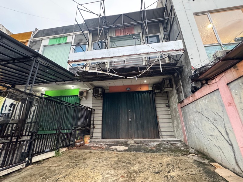 Ruko Lokasi Premium di Tebet Barat Jakarta Selatan Harga Wajar