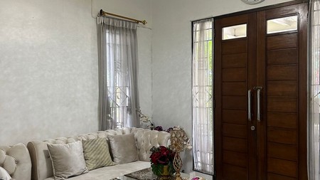 Rumah Di Kawasan Exclusive Emerald Residence Bintaro Jaya