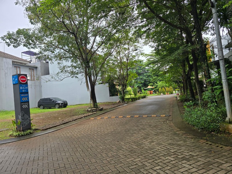 Kavling Siap Bangun dan Lingkungan Asri di Discovery Lumina, Bintaro Sektor 9
