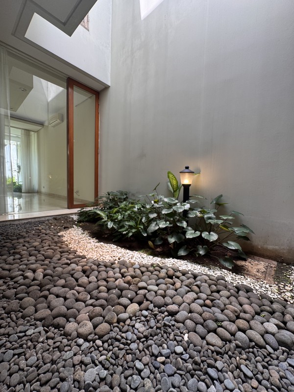 Luxury House for Rent in Kemang - Prime Location, Private Pool & Garden | Ideal for Expat Living