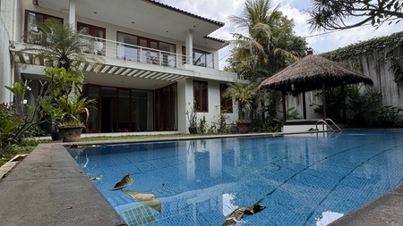 Luxury House for Rent in Kemang - Prime Location, Private Pool & Garden | Ideal for Expat Living
