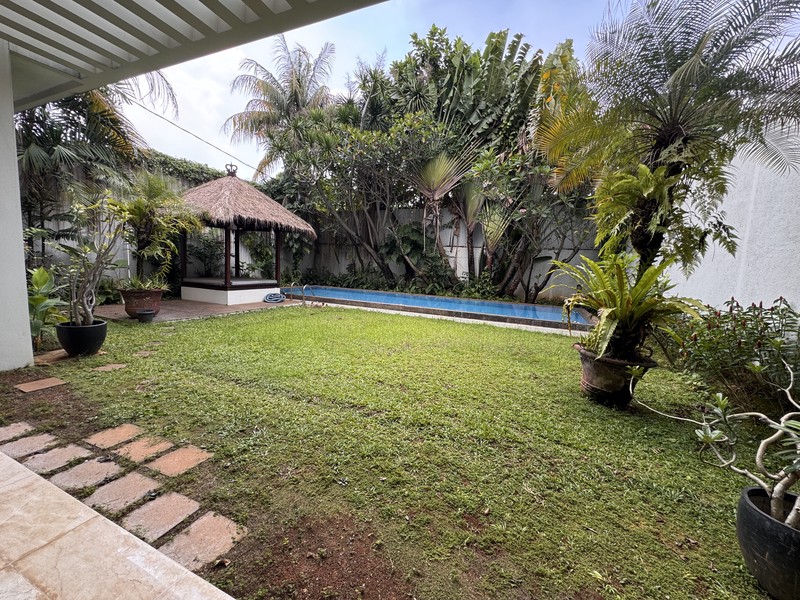 Luxury House for Rent in Kemang - Prime Location, Private Pool & Garden | Ideal for Expat Living