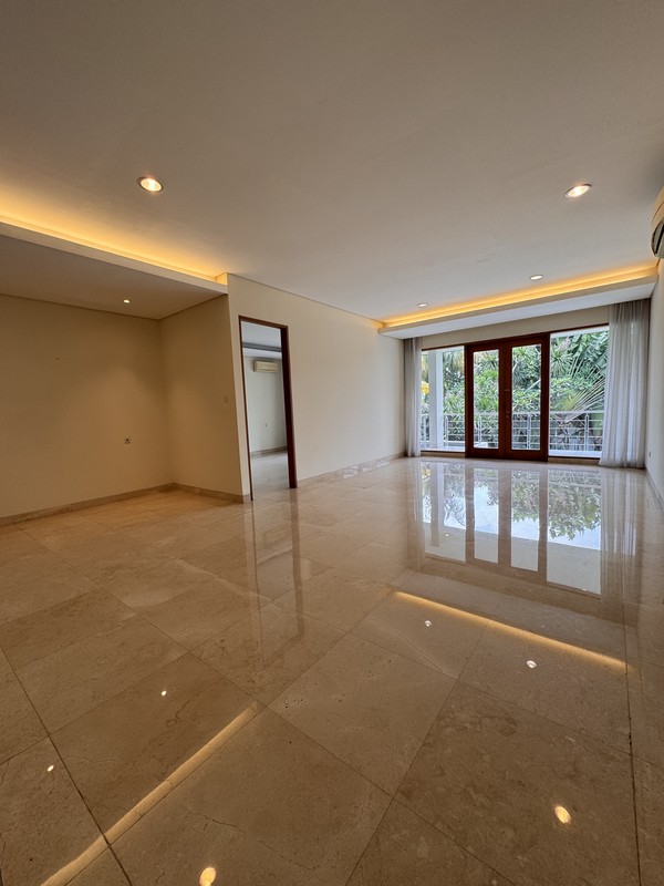 Luxury House for Rent in Kemang - Prime Location, Private Pool & Garden | Ideal for Expat Living