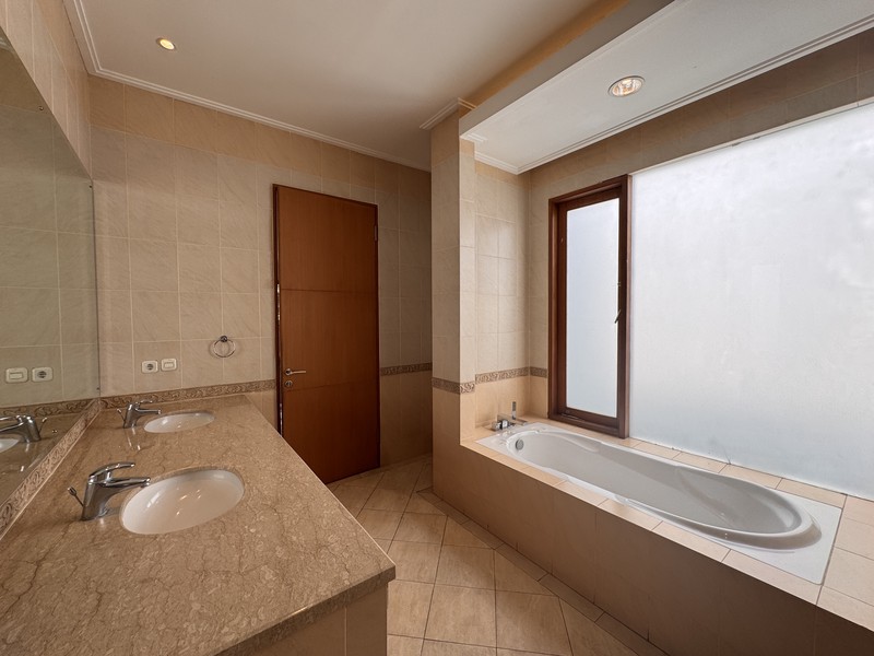 Luxury House for Rent in Kemang - Prime Location, Private Pool & Garden | Ideal for Expat Living