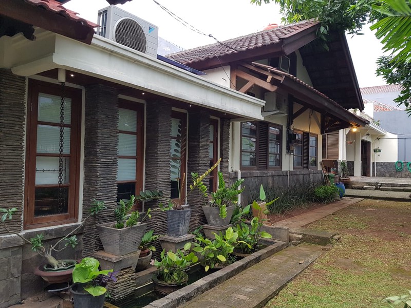 Rumah Gaya Klasik  Harga Menarik di Pesanggrahan Bintaro, Jakarta Selatan.