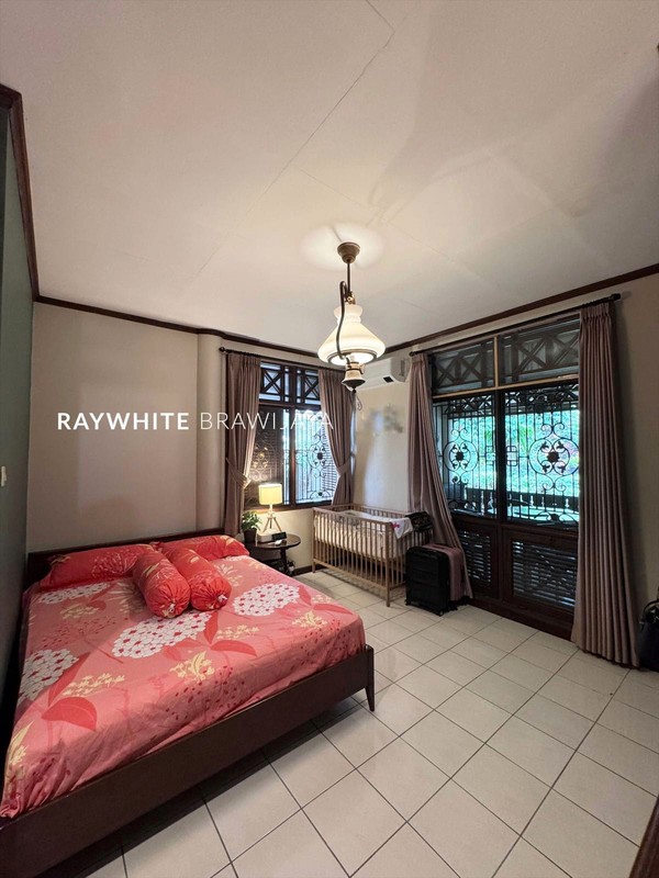 Rumah Bangunan 1 Lantai Lingkungan Asri Area Condet Jakarta Timur