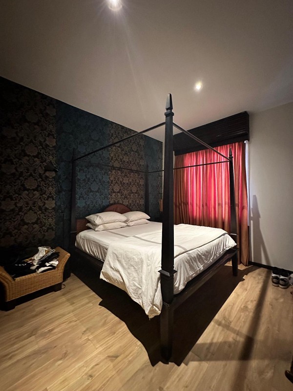 Luxury Private Villa for Sale - Pool, Gym & Garden Retreat - Jimbaran