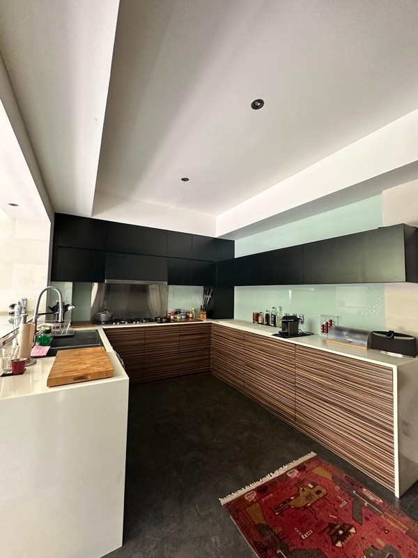 Luxury Private Villa for Sale - Pool, Gym & Garden Retreat - Jimbaran